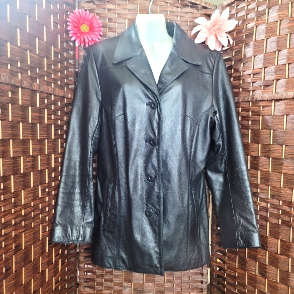 Wilson Leather jacket women's Medium - Button front